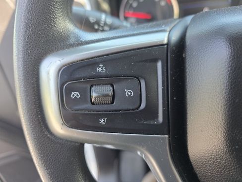 Used 2020 Chevrolet Silverado 1500 LT AWD/4WD image 20