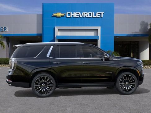 New 2026 Chevrolet Tahoe High Country w/ LPO, Illumination Package AWD/4WD image 5