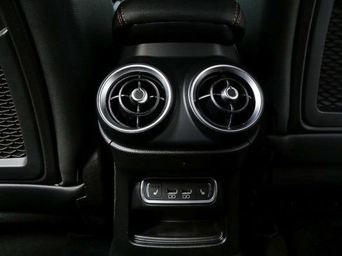 New 2025 Alfa Romeo Stelvio Sprint AWD/4WD image 20