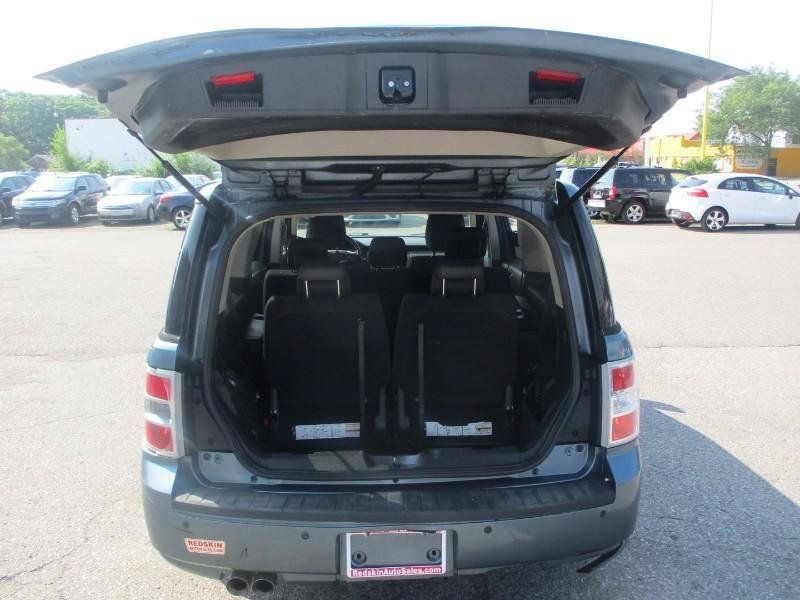 Used 2010 Ford Flex SE FWD image 6