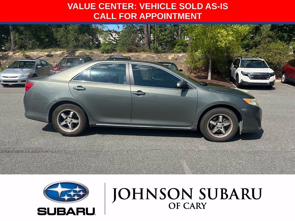 Used 2012 Toyota Camry LE FWD image 4