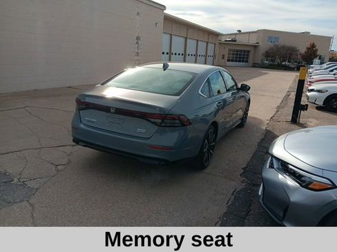 New 2025 Honda Accord Touring image 4