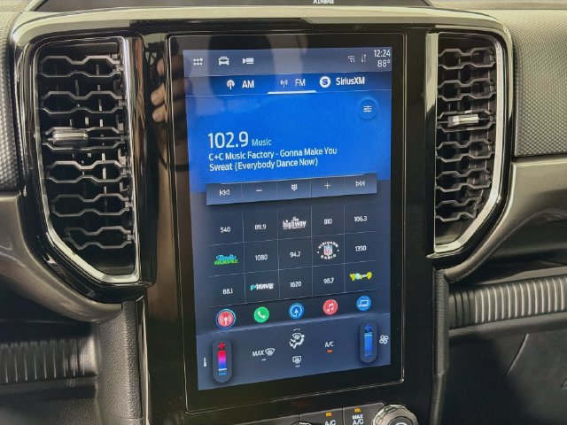 New 2026 Ford Ranger XLT w/ Trailer Tow Package RWD image 17