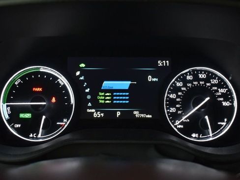 Used 2022 Toyota Sienna Platinum image 32