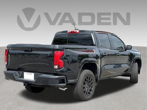 Used 2025 Chevrolet Colorado W/T w/ WT Custom Package RWD image 18