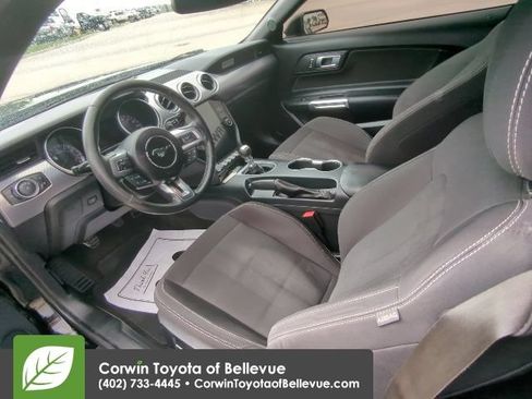 Used 2018 Ford Mustang GT RWD image 18