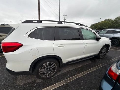 Certified 2024 Subaru Ascent Limited w/ Technology Package AWD/4WD image 4