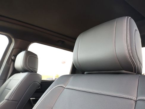 New 2026 Toyota Tundra Limited AWD/4WD image 15