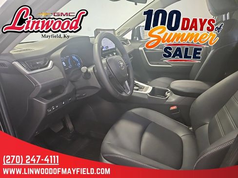 Used 2025 Toyota RAV4 XLE Premium w/ Weather Package AWD/4WD image 14