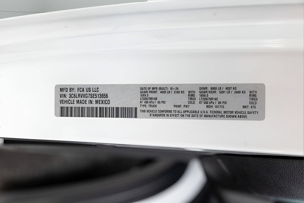 Used 2025 RAM ProMaster 2500 w/ Convenience Group FWD image 56