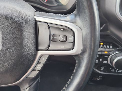 Used 2023 RAM 1500 Big Horn AWD/4WD image 38