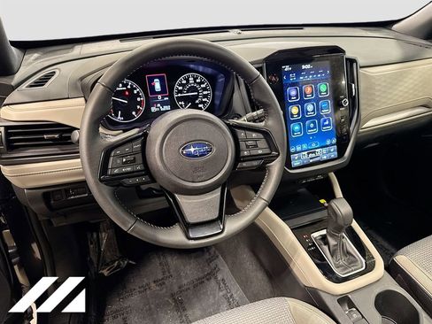 Used 2025 Subaru Forester Premium image 26
