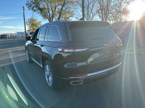 Used 2022 Jeep Grand Cherokee Summit w/ Adv Protech Group IV image 8