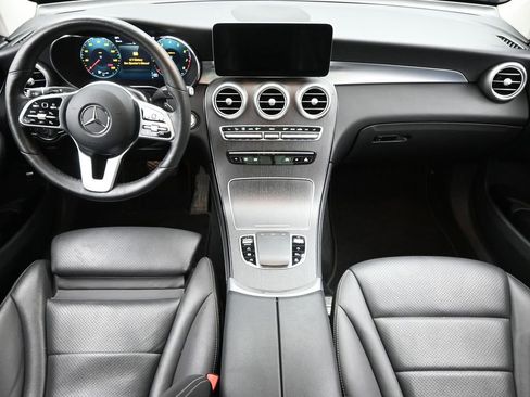 Used 2021 Mercedes-Benz GLC 300 4MATIC image 14