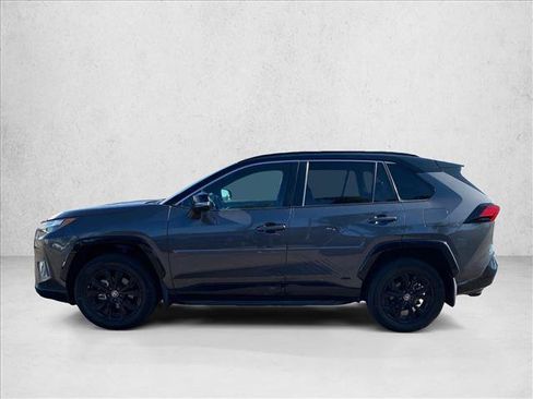 Used 2023 Toyota RAV4 XSE AWD/4WD image 5