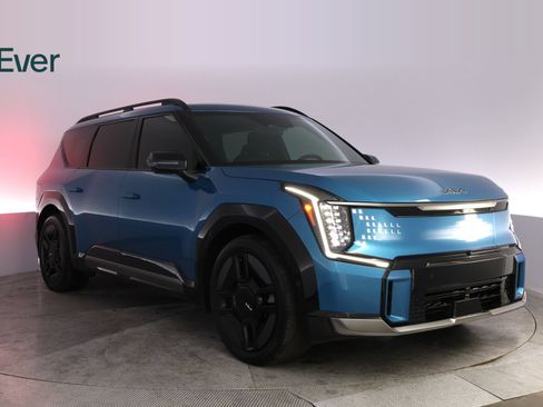 Used 2024 Kia EV9 GT-Line AWD/4WD image 13