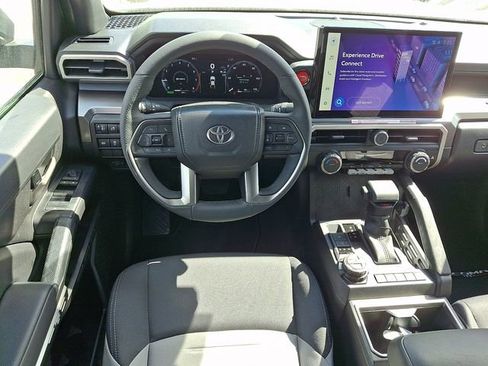 New 2026 Toyota Tacoma TRD Off-Road AWD/4WD image 9