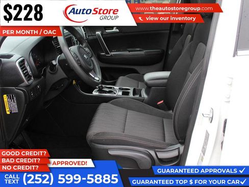 Used 2019 Kia Sportage LX image 11