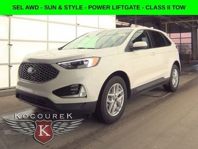 Used 2024 Ford Edge SEL w/ Convenience Package