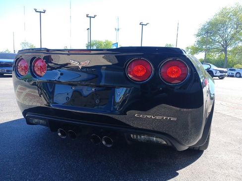 Used 2013 Chevrolet Corvette 427 w/ 1SB Preferred Equipment Group RWD image 7