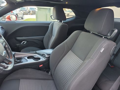 Used 2022 Dodge Challenger SXT w/ Blacktop Package image 10
