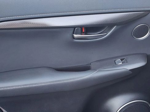 Used 2018 Lexus NX 300h AWD image 28