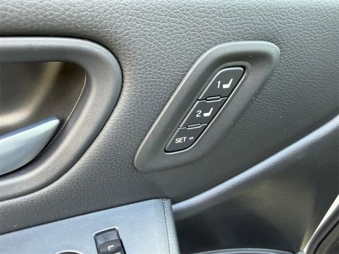 New 2025 Honda Pilot EX-L image 30