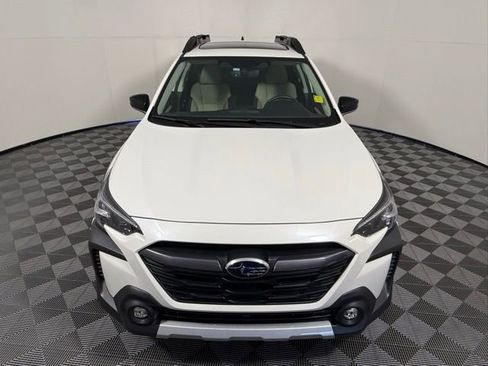 Used 2025 Subaru Outback Limited image 9