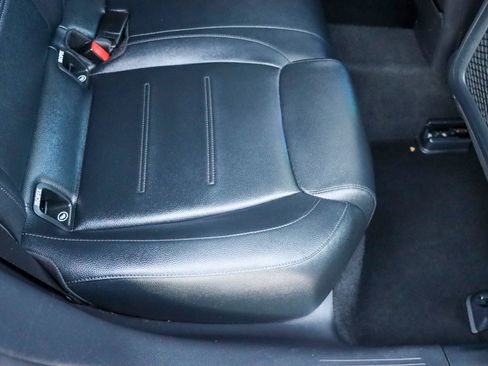 Used 2020 Mercedes-Benz CLA 250 image 20