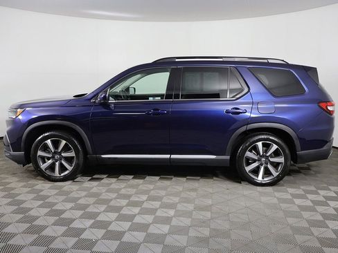 Used 2023 Honda Pilot Touring image 19