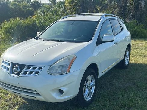 Used 2012 Nissan Rogue SV AWD/4WD image 10