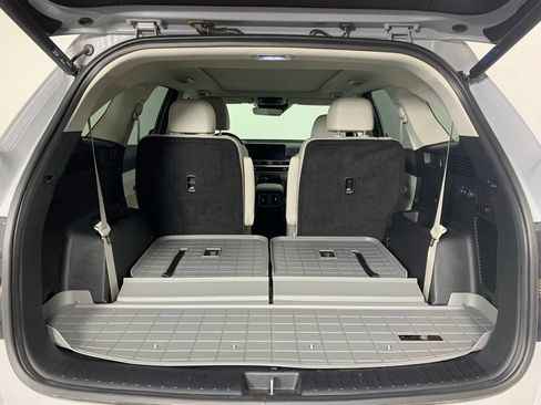 Certified 2025 Kia Sorento EX w/ Panoramic Sunroof Package AWD/4WD image 28