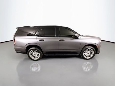 Used 2022 Cadillac Escalade Premium Luxury image 8