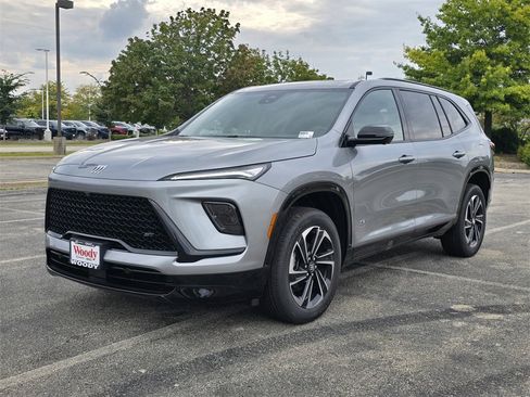 New 2026 Buick Enclave Sport Touring w/ Power Package image 4