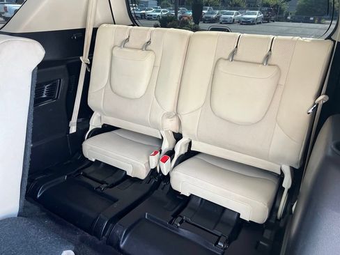 Used 2023 Lexus GX 460 Premium w/ Premium Package AWD/4WD image 17