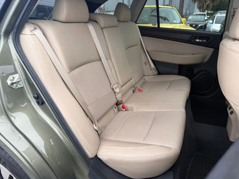 Used 2015 Subaru Outback 2.5i Limited AWD/4WD image 13