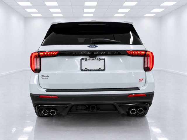 Used 2026 Ford Explorer ST AWD/4WD image 17