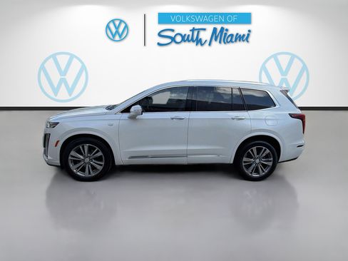 Used 2022 Cadillac XT6 Premium Luxury FWD image 4