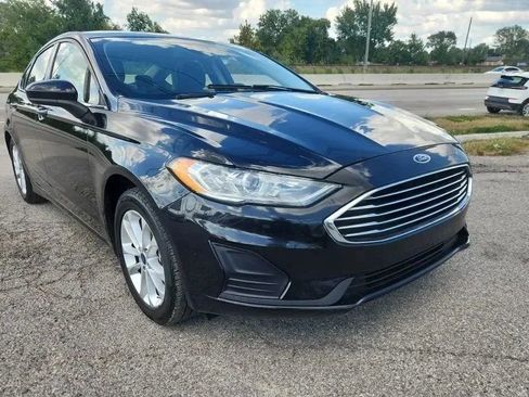 Used 2019 Ford Fusion SE image 5