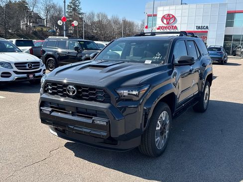 New 2026 Toyota 4Runner TRD Sport Premium AWD/4WD image 3