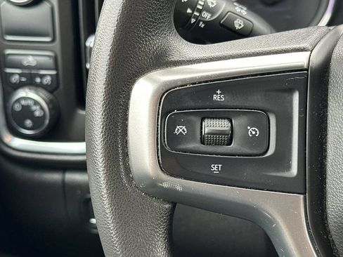 Used 2020 Chevrolet Silverado 1500 LT RWD image 24