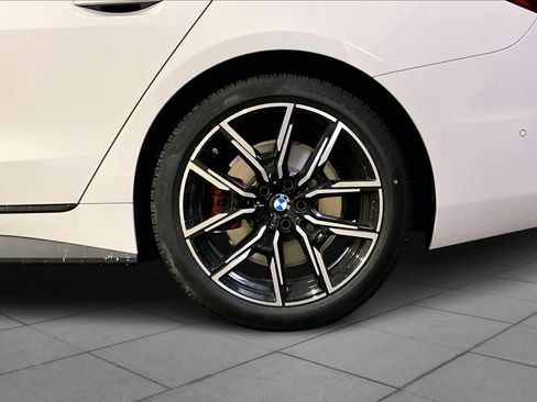New 2026 BMW 430i xDrive w/ M Sport Package AWD/4WD image 17