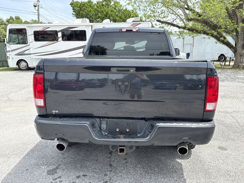 Used 2014 RAM 1500 Express RWD image 5