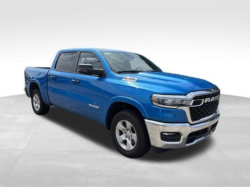 Used 2025 RAM 1500 Big Horn AWD/4WD image 8