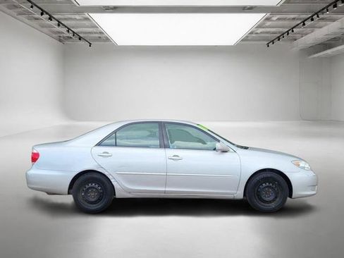 Used 2005 Toyota Camry LE FWD image 7