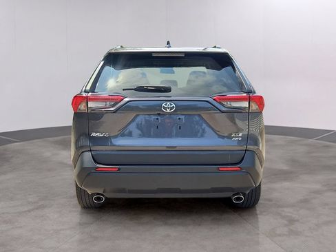 Used 2023 Toyota RAV4 XLE Premium AWD/4WD image 5
