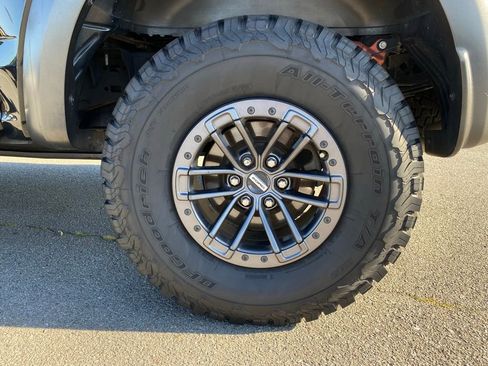 Used 2020 Ford F150 Raptor w/ Equipment Group 802A Luxury AWD/4WD image 37