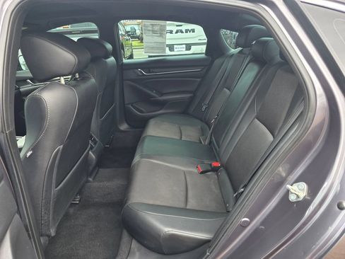 Used 2020 Honda Accord Sport image 5