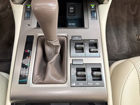 Used 2010 Lexus GX 460 Premium AWD/4WD image 31