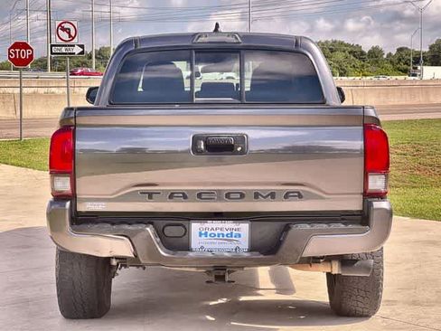 Used 2021 Toyota Tacoma SR w/ SR Convenience Package RWD image 6